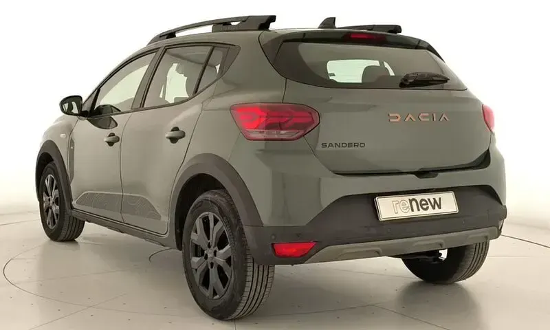 Usado Dacia Sandero Extreme 100 CV (73 kW) 2026 Verde Berlina