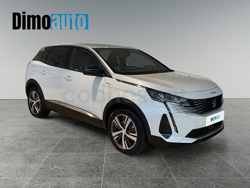 Usado Peugeot 3008 Allure 225 CV (165 kW) 2023 Blanco SUV
