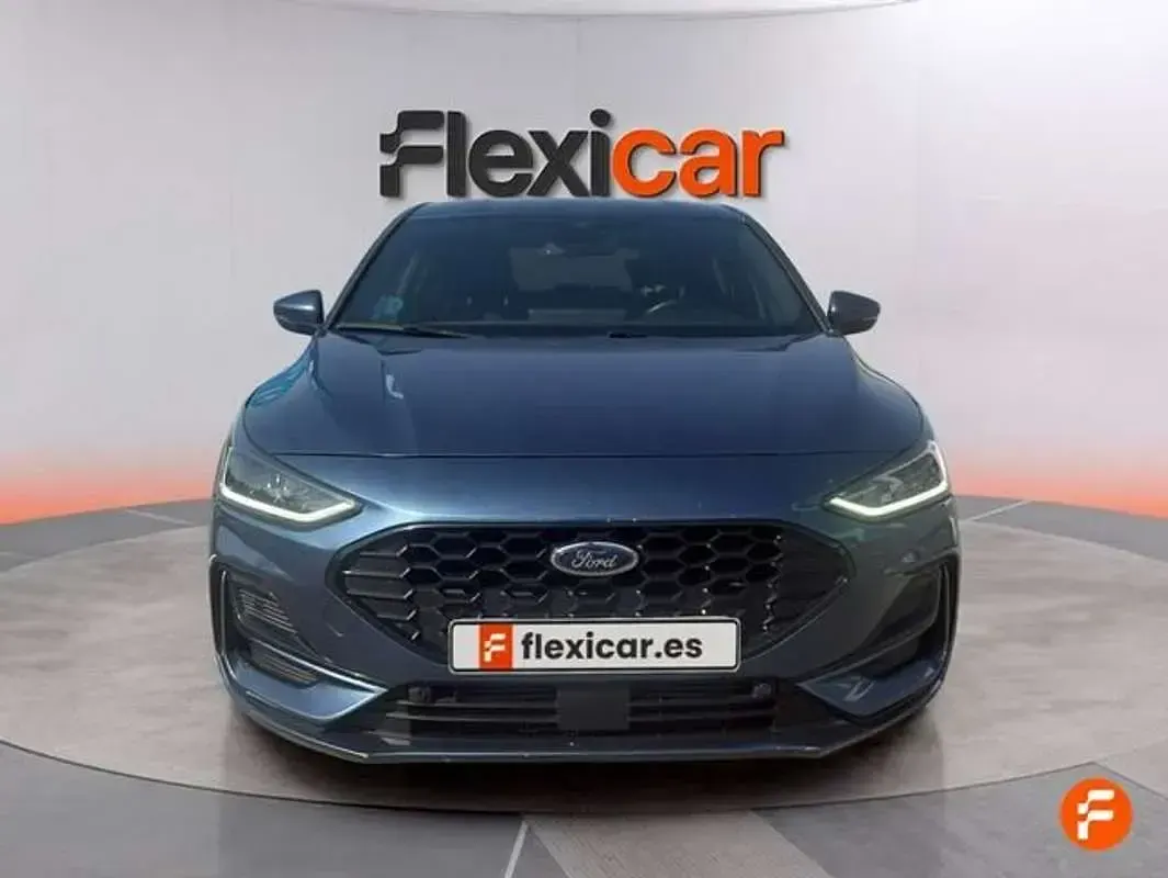 Usado Ford Focus ST-Line 125 CV (91 kW) 2023 Azul Berlina