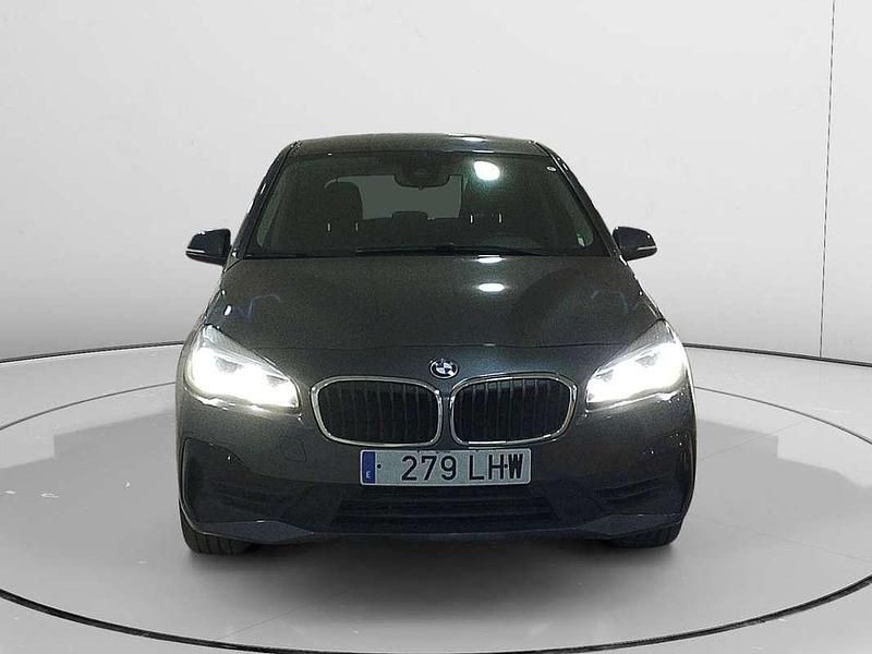 Usado BMW 216 Luxury Line 110 CV (80 kW) 2020 Gris Monovolumen