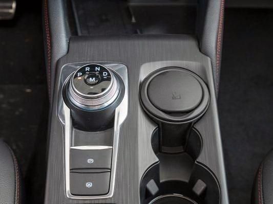 Usado Ford Kuga ST-Line X 225 CV (165 kW) 2023 Gris SUV