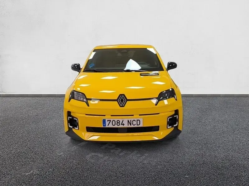 Usado Renault 5 E-Tech Techno 110 kW (150 CV) 2025 Amarillo Berlina