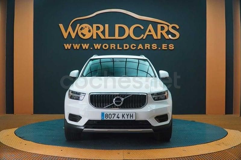 Usado Volvo XC40 Momentum 163 CV (119 kW) 2019 Blanco SUV