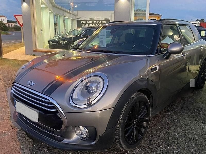 Usado Mini Cooper D Clubman 150 CV (110 kW) 2016 Gris / plata Familiar
