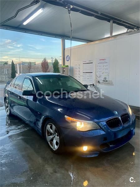 Usado BMW 525 163 CV (119 kW) 2005 Azul Berlina