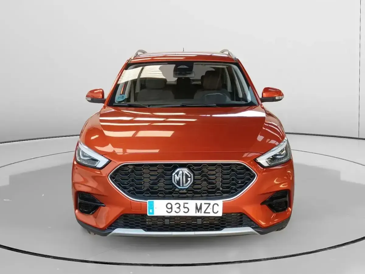 Usado MG ZS Comfort 106 CV (77 kW) 2025 Naranja SUV