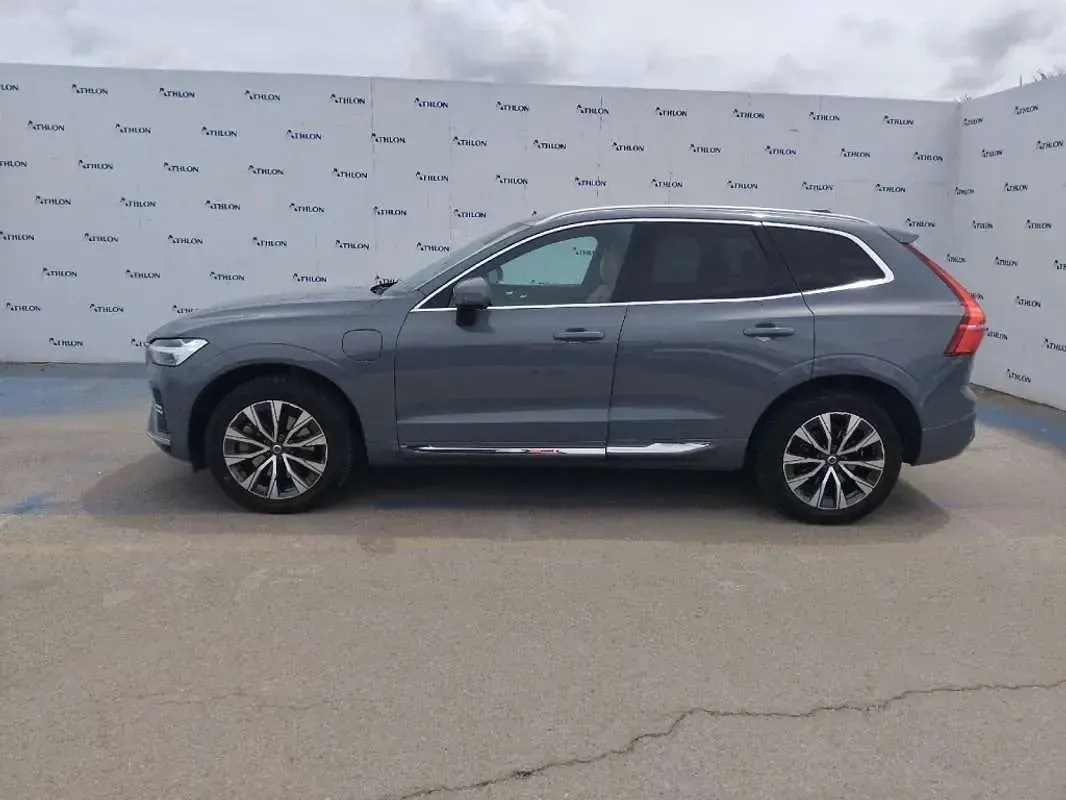 Usado Volvo XC60 Inscription 350 CV (257 kW) 2021 Gris SUV
