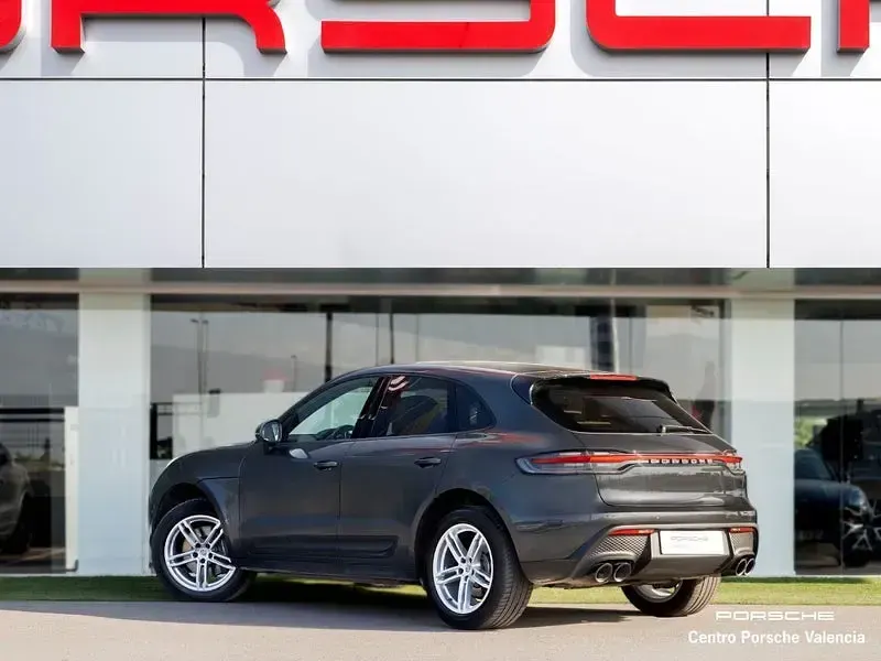 Usado Porsche Macan 265 CV (194 kW) 2022 Gris / plata SUV