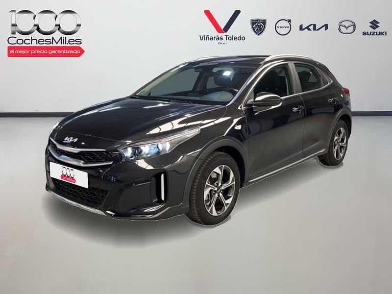 Usado Kia XCeed 100 HP (73 kW) 2024 Preto SUV