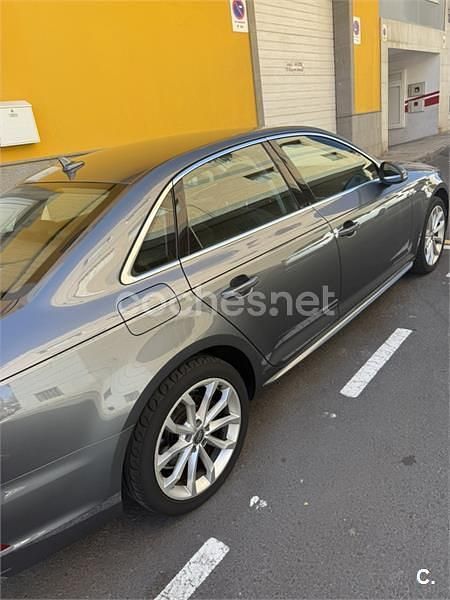 Usado Audi A4 S-Line 150 CV (110 kW) 2016 Gris / plata Berlina