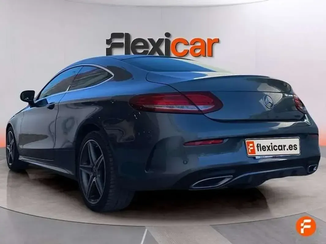Usado Mercedes C250 204 CV (150 kW) 2018 Gris Coupe