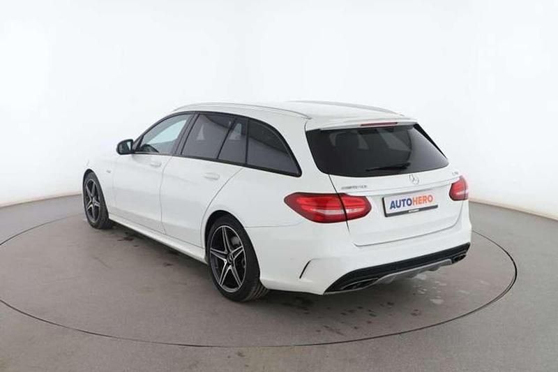 Usado Mercedes C43 AMG AMG 371 CV (272 kW) 2016 Blanco Familiar
