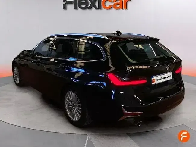 Usado BMW 318 150 CV (110 kW) 2020 Negro Berlina