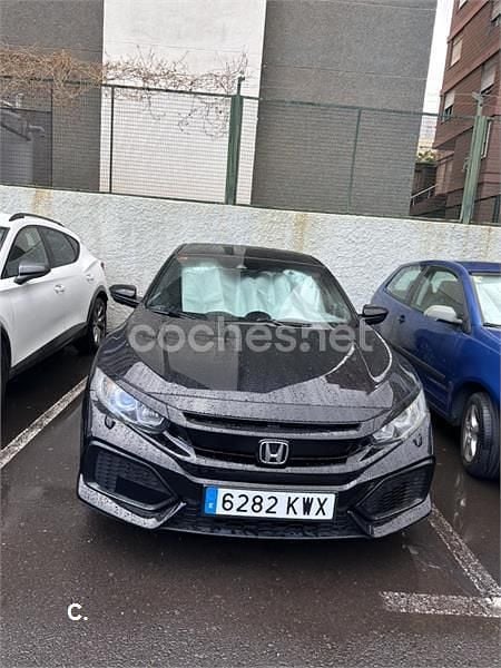 Usado Honda Civic Comfort 120 CV (88 kW) 2018 Negro Berlina