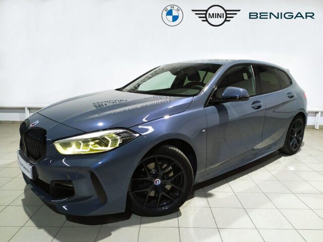 Gris Usado 2019 BMW 118 Executive Utilitario | 25.900 € (Caro) - Imagen 1/4