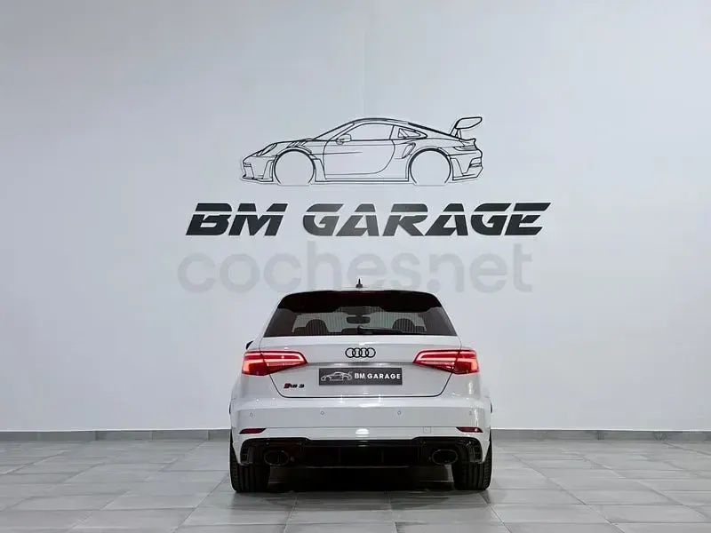 Usado Audi RS3 Ambiente 400 CV (294 kW) 2019 Blanco Berlina