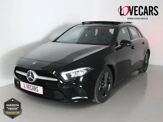 Usado Mercedes A180 116 CV (85 kW) 2019 Negro Berlina
