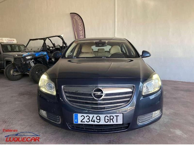 Usado Opel Insignia Cosmo 131 CV (96 kW) 2009 Gris Berlina