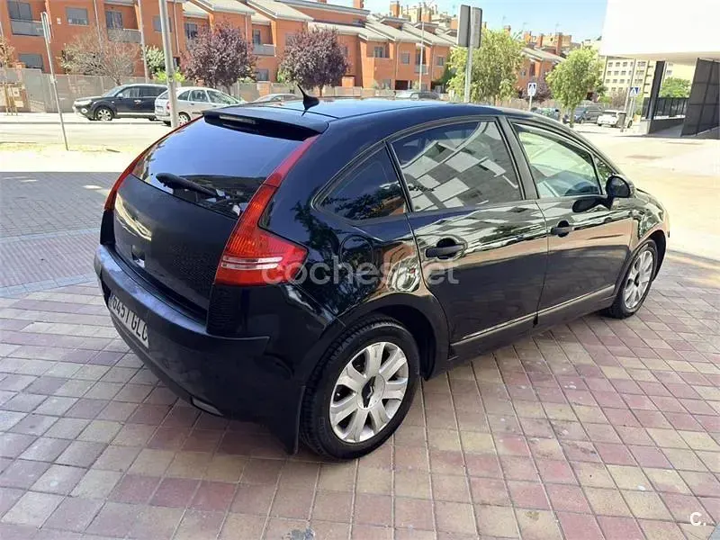 Usado Citroën C4 Exclusive 110 CV (80 kW) 2009 Negro Berlina