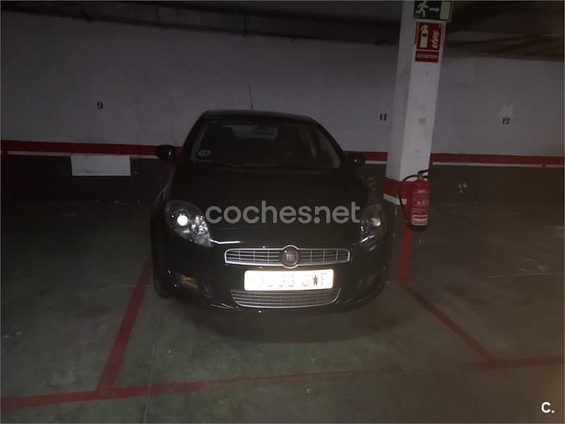 Usado Fiat Bravo Dynamic 105 CV (77 kW) 2010 Negro Utilitario