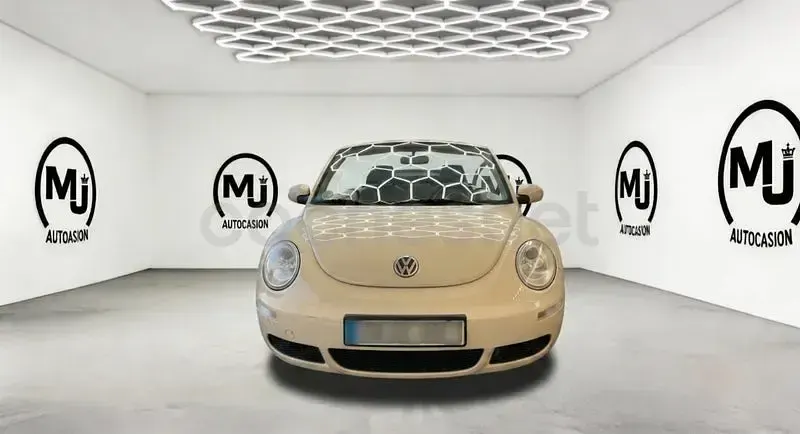 Usado VW New Beetle 105 CV (77 kW) 2010 Beige Utilitario