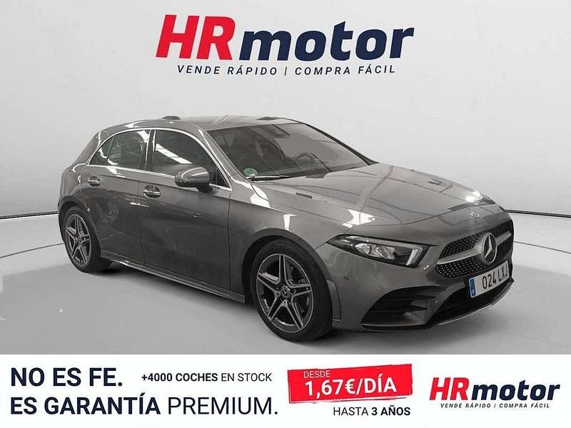 Usado Mercedes A180 116 CV (85 kW) 2022 Gris Utilitario