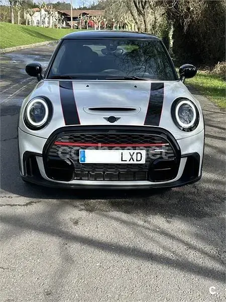 Usado Mini John Cooper Works 231 CV (169 kW) 2022 Gris / plata Utilitario