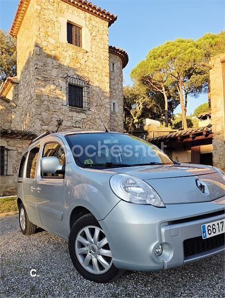 Gris / plata Usado 2013 Renault Kangoo Expression Familiar | 6950 € (Precio justo) - Imagen 1/4