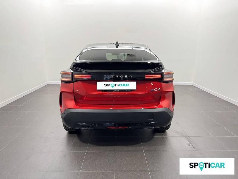 Usado Citroën e-C3 83 kW (113 CV) 2025 Rojo