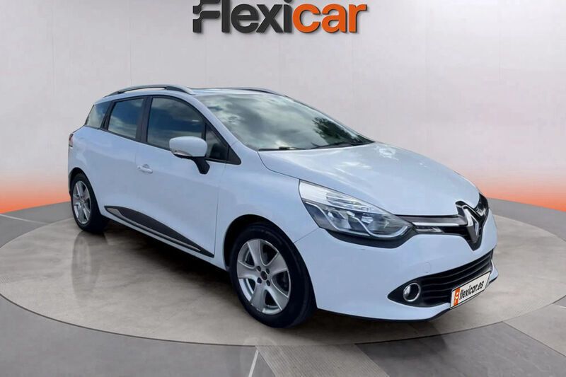Blanco Usado 2016 Renault Clio GrandTour LIMITED Familiar | 7090 € (Precio justo) - Imagen 1/4