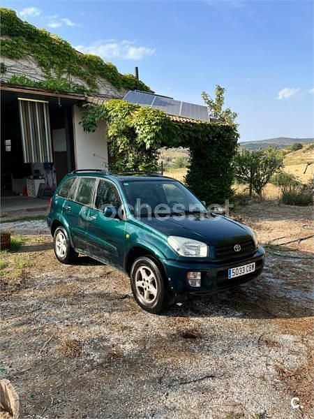 Verde Usado 2002 Toyota RAV4 Sol SUV | 2000 € - Imagen 1/4