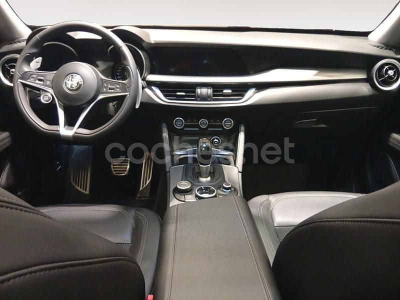 Usado Alfa Romeo Stelvio Executive 210 CV (154 kW) 2020 Blanco SUV