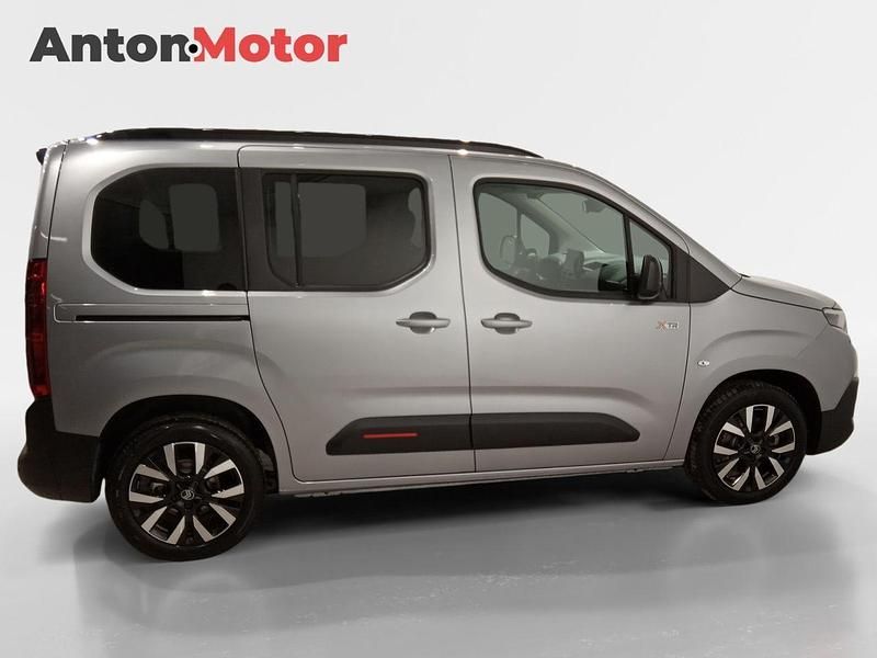 Nuevo Citroën Berlingo 130 CV (95 kW) 2025 Gris Monovolumen