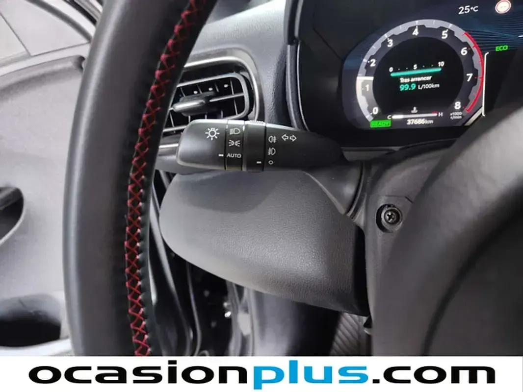 Usado Toyota Yaris Cross Sport 132 CV (97 kW) 2024 Negro SUV
