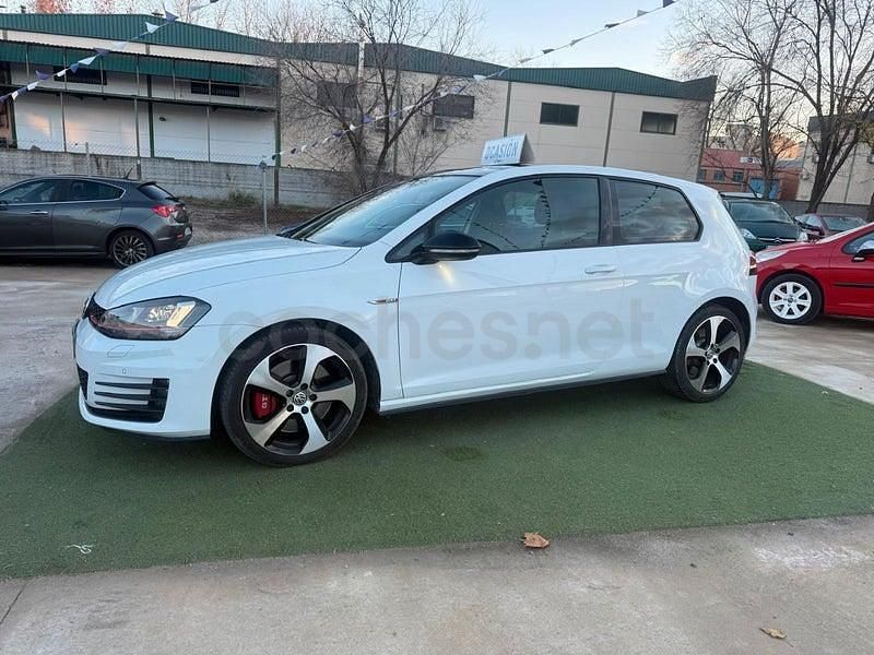 Usado VW Golf VII GTI 230 CV (169 kW) 2013 Blanco Berlina