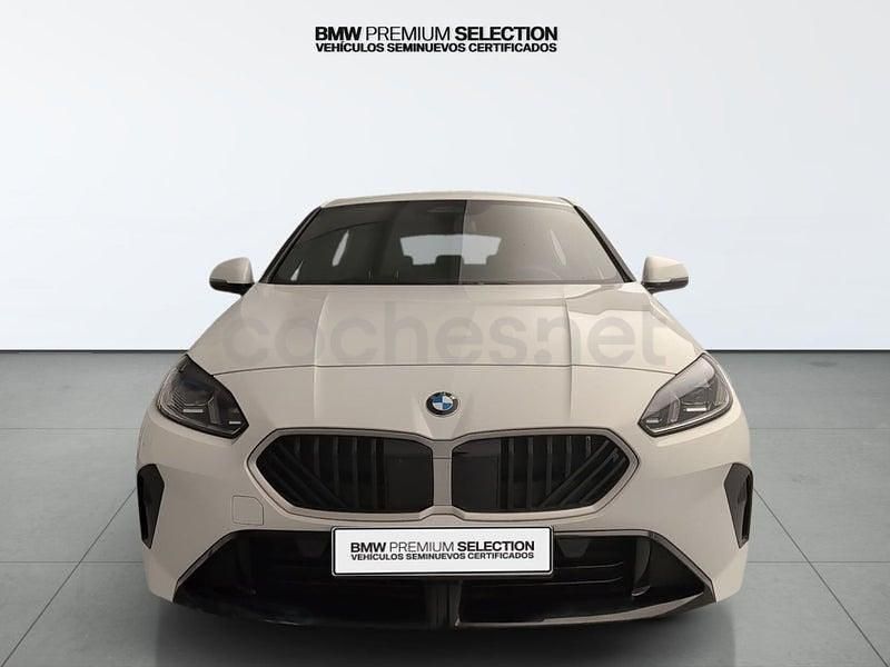 Usado BMW 120 Comfort Edition 170 CV (125 kW) 2025 Blanco Utilitario