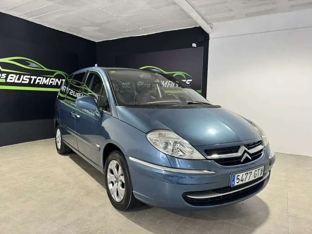 Usado Citroën C8 Exclusive 136 CV (100 kW) 2010 Azul Monovolumen