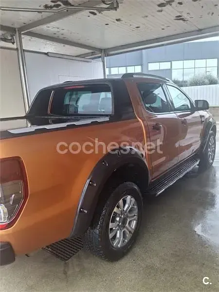Usado Ford Ranger Wildtrack 200 CV (147 kW) 2019 Naranja Pickup/Camioneta