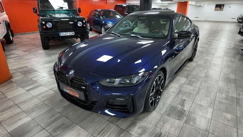 Azul Usado 2024 BMW M440 Comfort Edition Berlina | 67.990 € (Precio justo) - Imagen 1/4