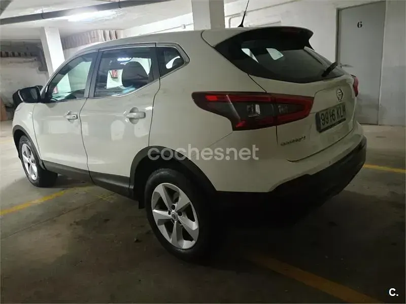 Usado Nissan Qashqai N-Connecta 115 CV (84 kW) 2018 Blanco SUV