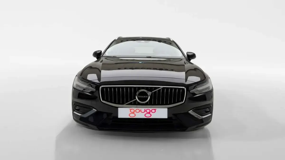 Usado Volvo V60 Inscription 190 CV (139 kW) 2021 Negro Familiar