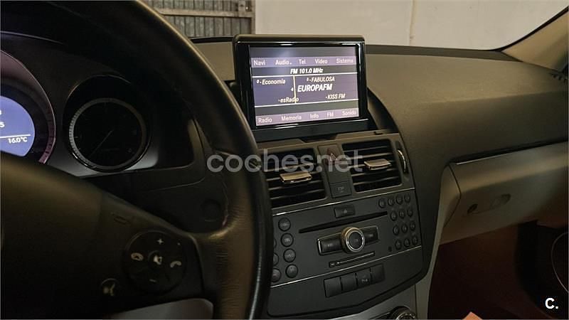 Occasion Mercedes C200 136 PK (100 kW) 2010 Zwart Sedan