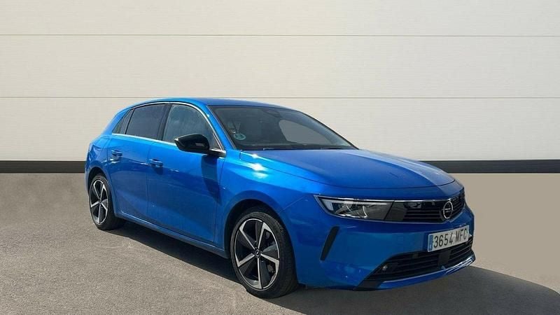 Azul Usado 2023 Opel Astra Elegance Berlina | 18.700 € (Precio justo) - Imagen 1/4