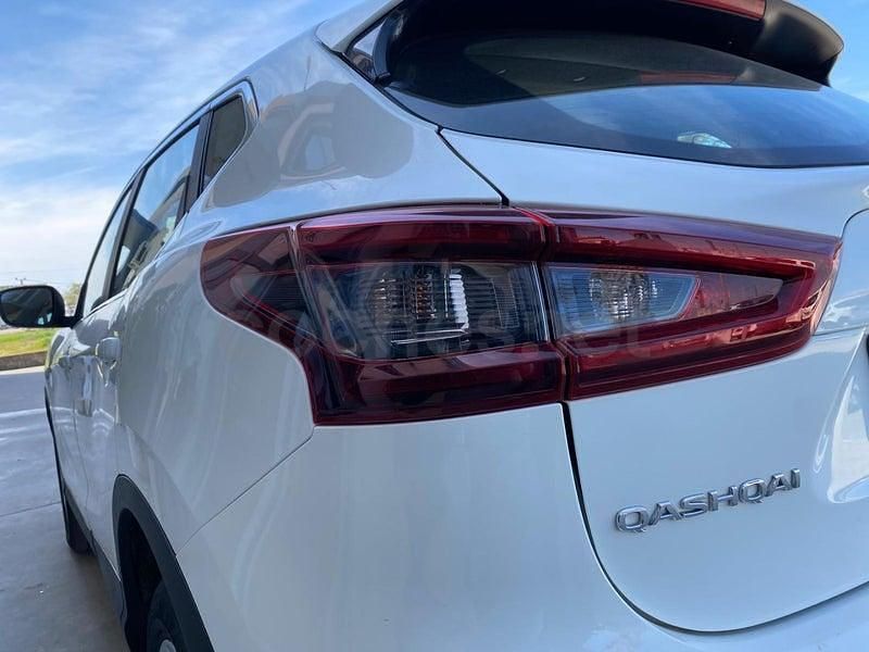 Usado Nissan Qashqai Acenta 115 CV (84 kW) 2020 Blanco SUV