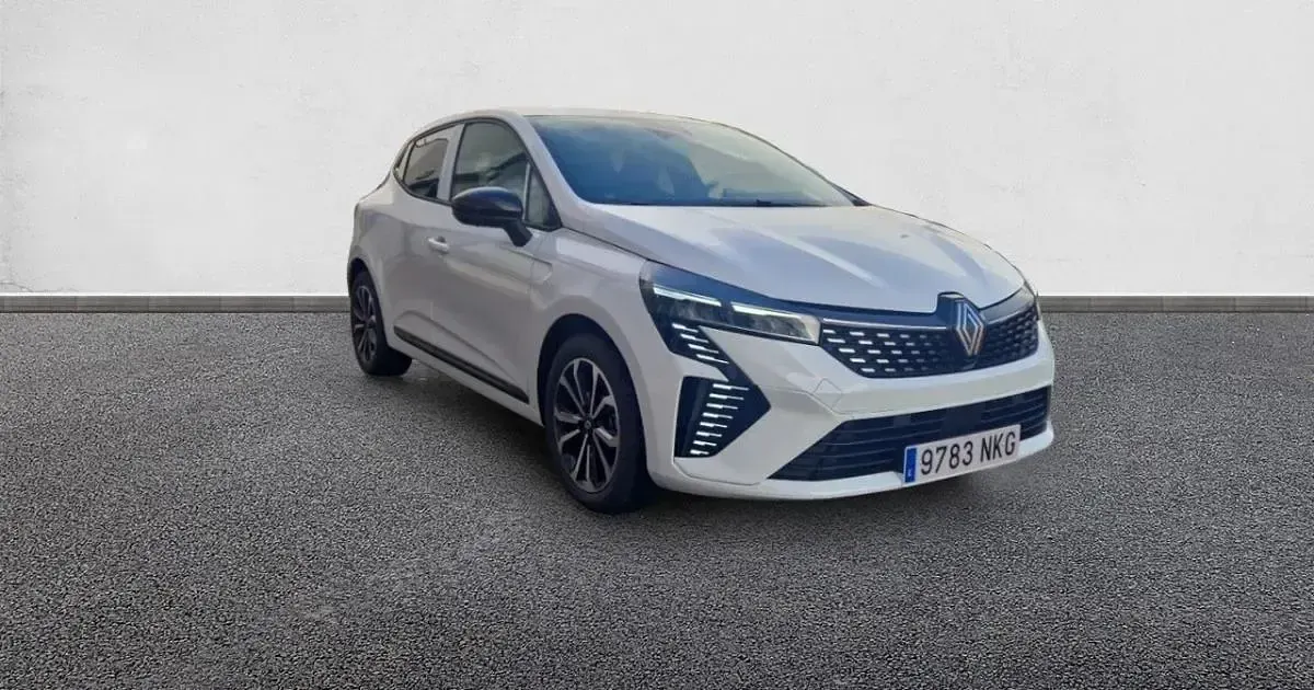Usado Renault Clio Techno 100 CV (73 kW) 2026 Utilitario