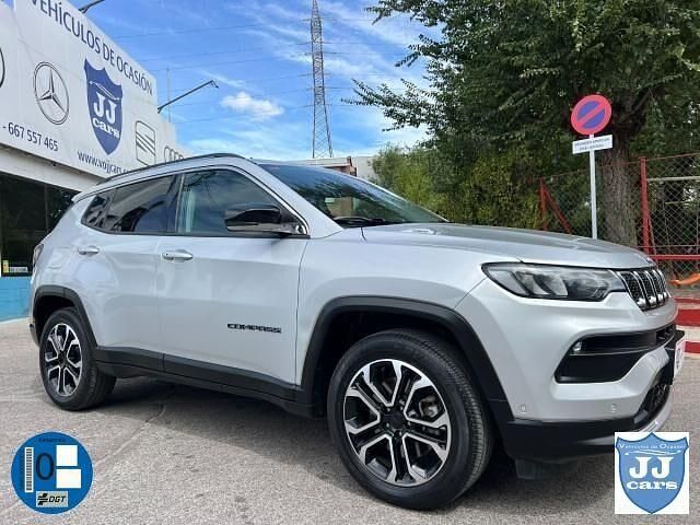 Usado Jeep Compass Limited 190 CV (139 kW) 2021 Gris SUV