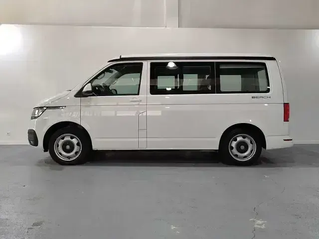 Usado VW California Beach 150 CV (110 kW) 2021 Blanco Van