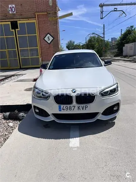Usado BMW 118 150 CV (110 kW) 2019 Blanco Utilitario