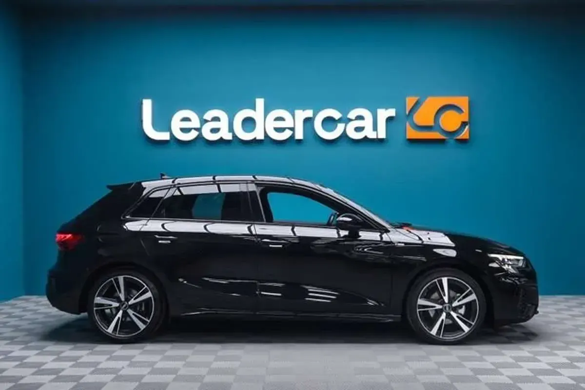 Usado Audi A3 Premium 150 CV (110 kW) 2022 Negro Berlina