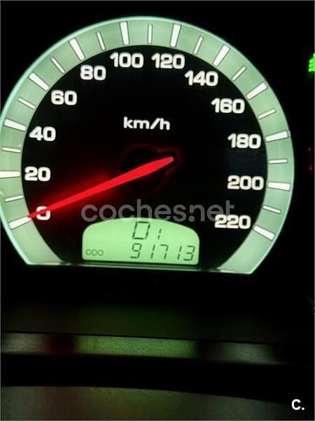 Usado Ssangyong (KGM) Rexton II Limited 186 CV (136 kW) 2010 Gris / plata SUV